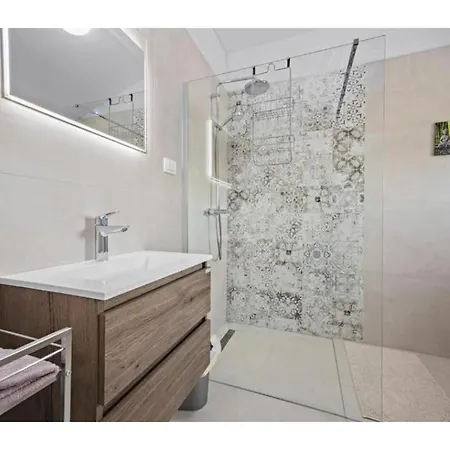 Isabella Вилла Sovinjak